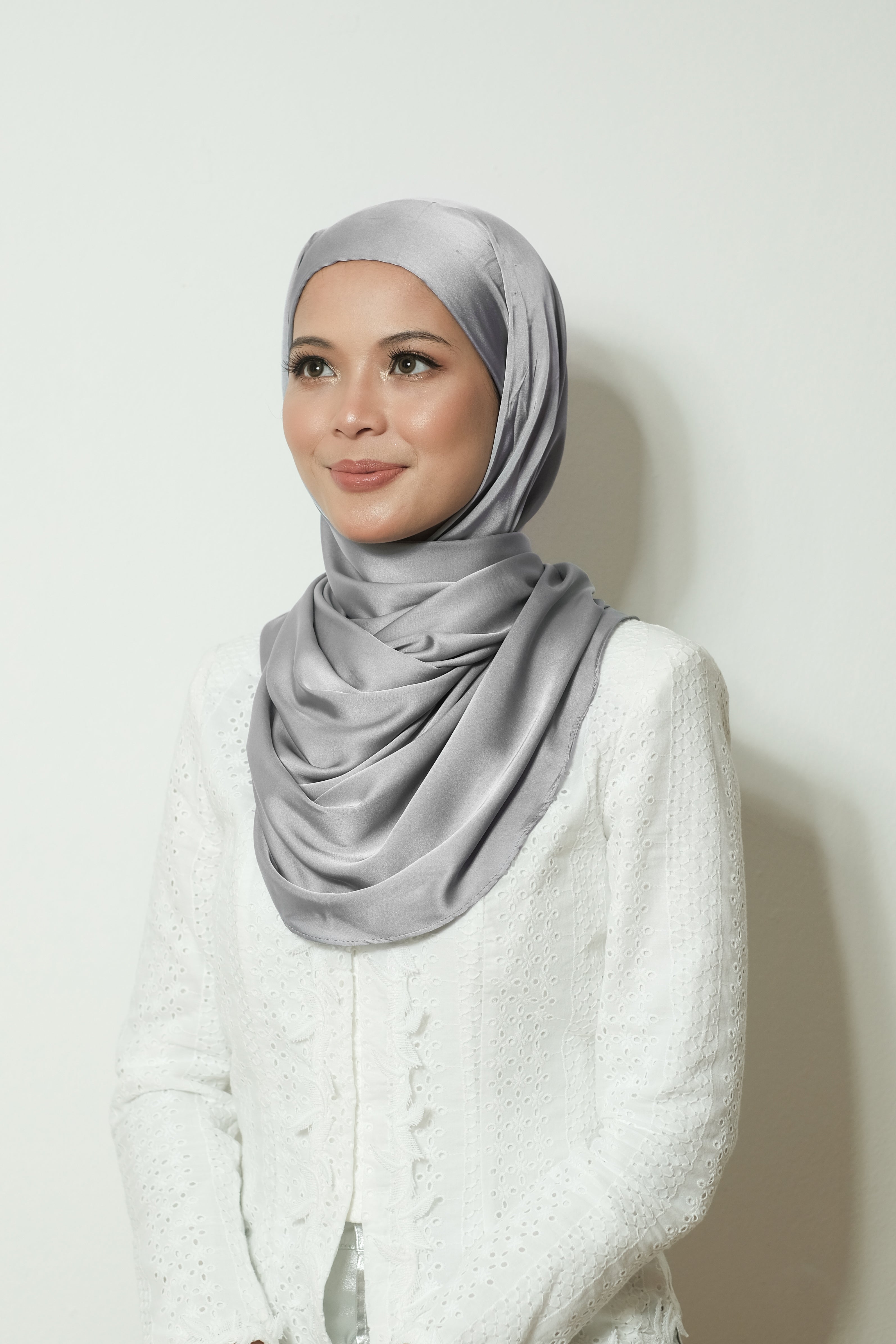 Premium Luxe Satin Instant Bawal - Silver Grey