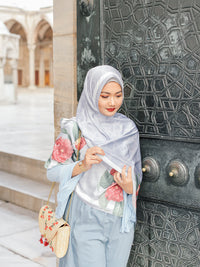 Turkish Collection : Istanbul StoneBlue-Red Roses Satin Luxe scarf
