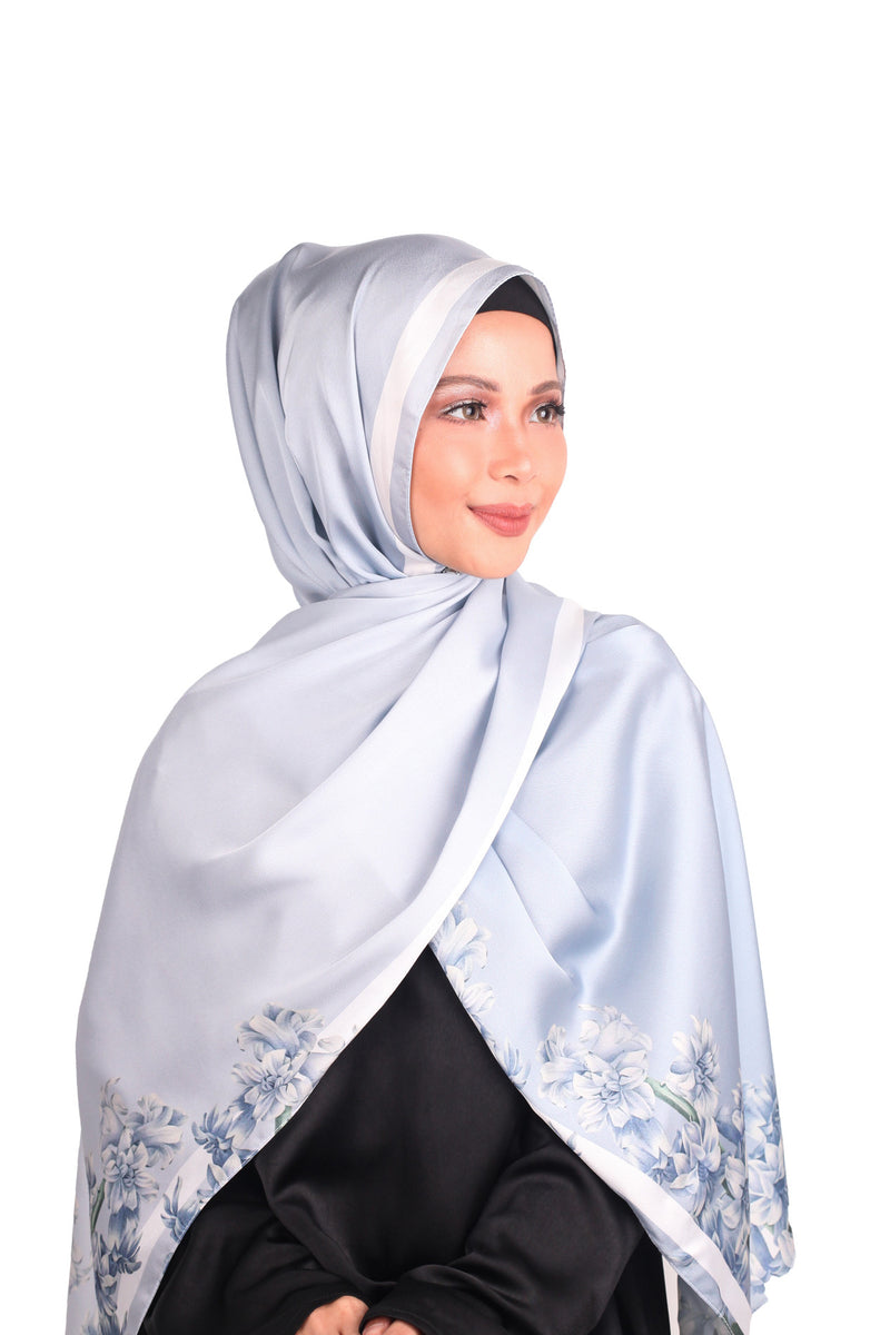BESTSELLERS : Lalang Satin Luxe - Sky Blue
